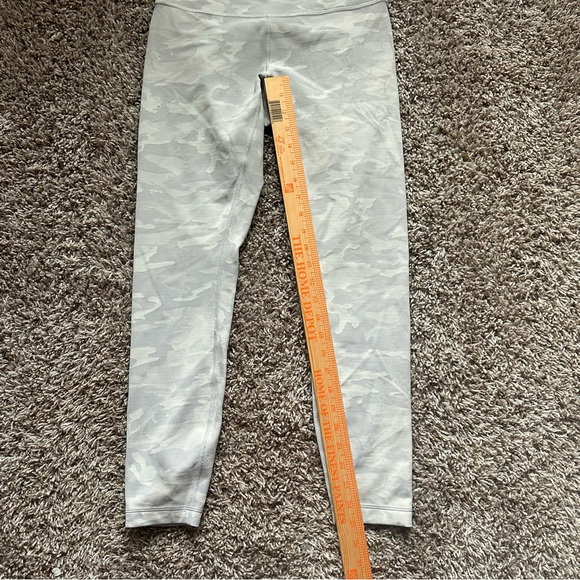 Lululemon Wunder Under HR 25” Luxtreme Leggings Camo White 8 - Picture 8 of 12